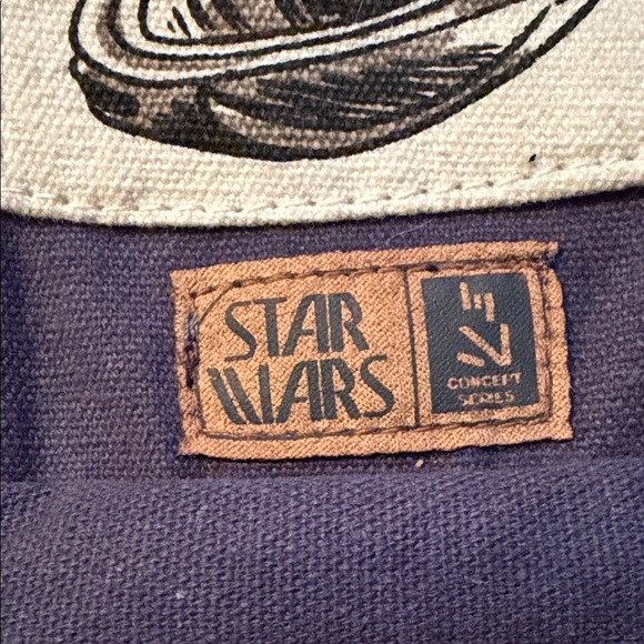 Star Wars Dark Blue Crossbody Bag with Spaceship Graphics - Picture 3 of 8